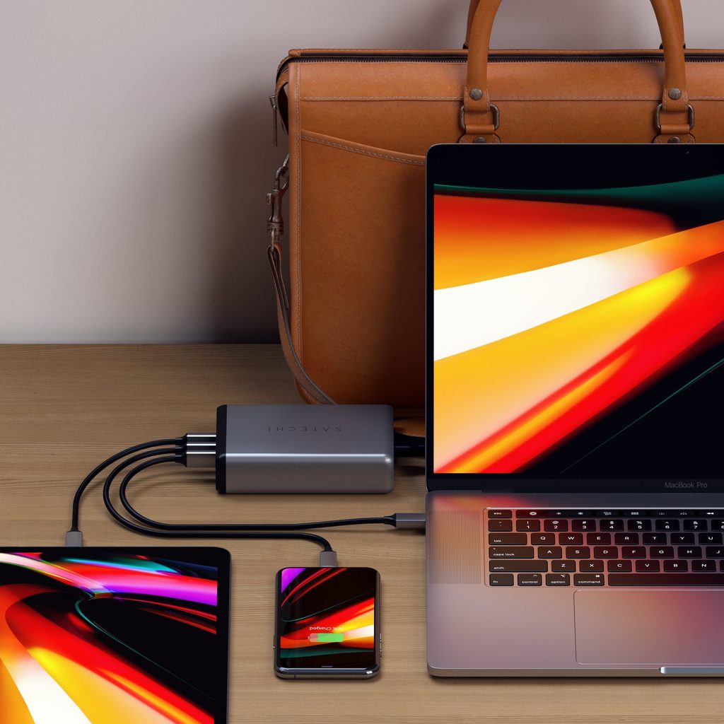 75W dvojitá USB-C PD cestovní nabíječka Satechi - vesmírně šedá - iSTYLE CZ