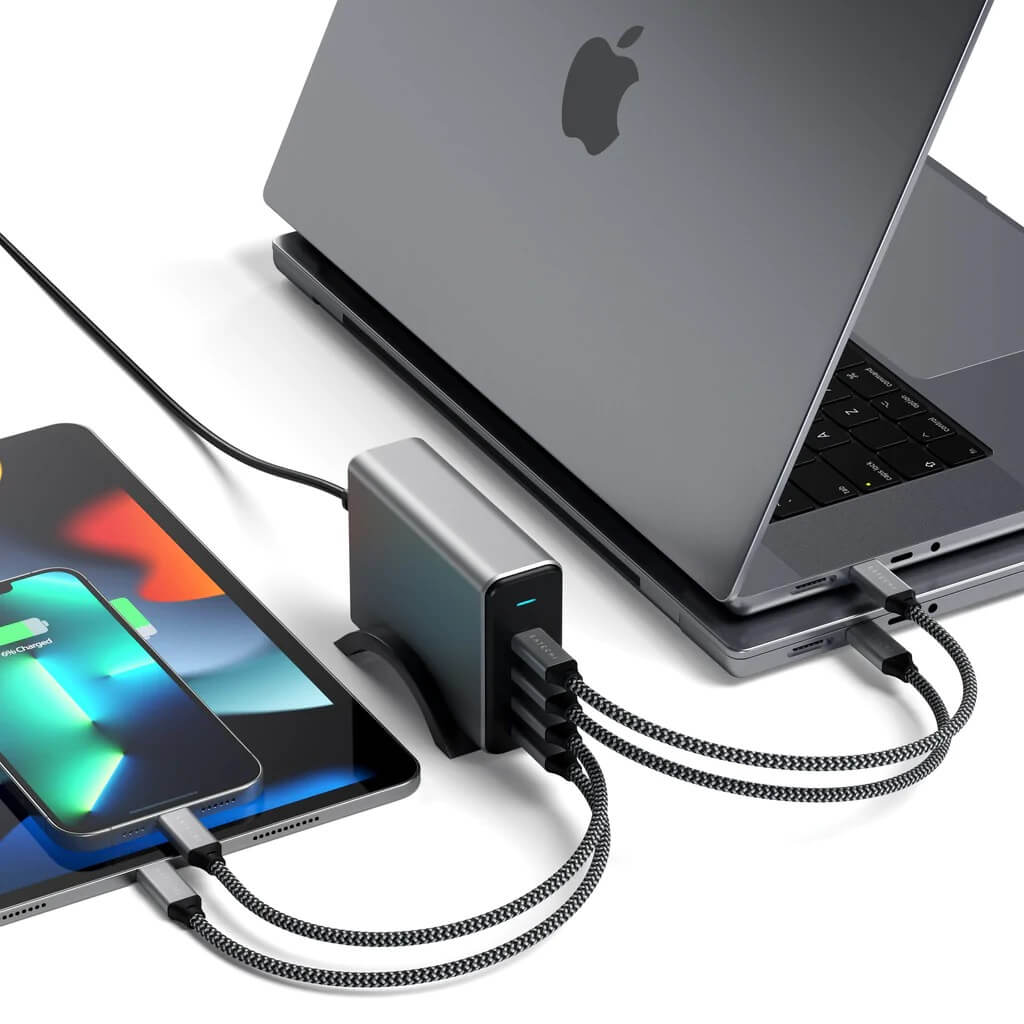 4portová PD GAN 165W USB-C nabíječka Satechi - iSTYLE CZ
