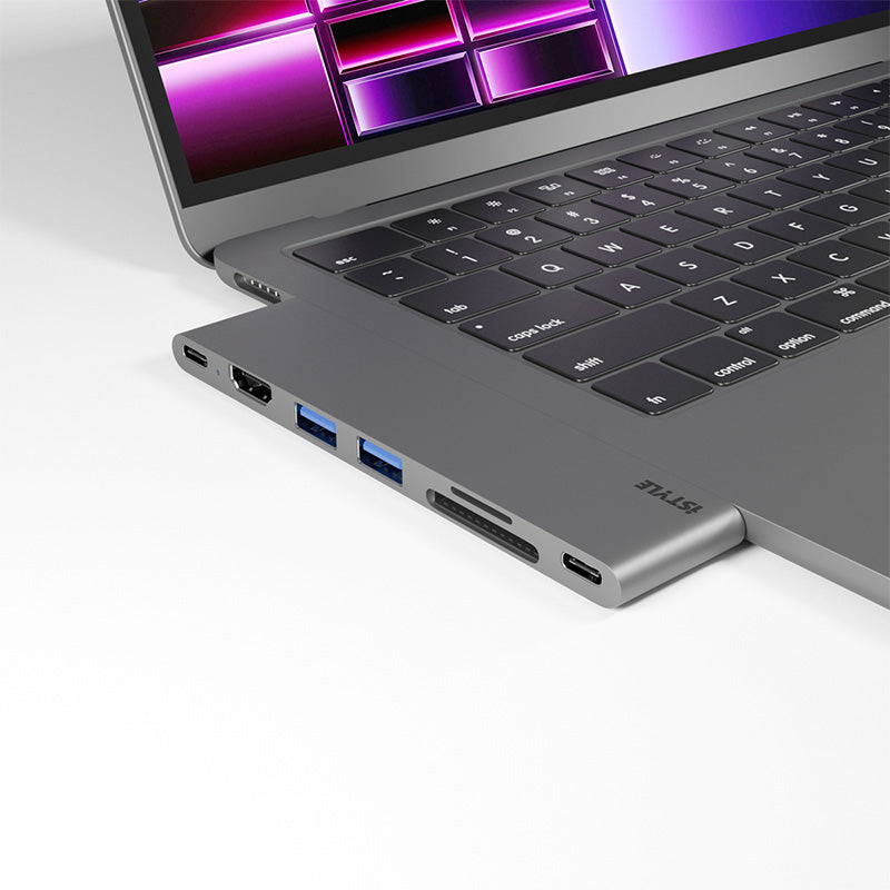 Hliníkový 8K HUB 7v1 s konektorem USB-C iSTYLE - vesmírně šedý - iSTYLE CZ