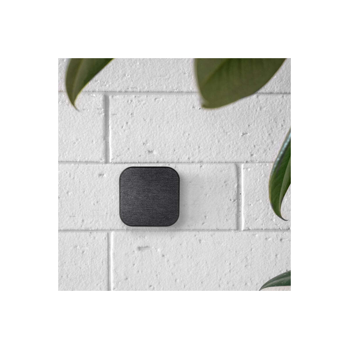 Magnetický držák telefonu Peak Design Wall Mount - šedý - iSTYLE CZ