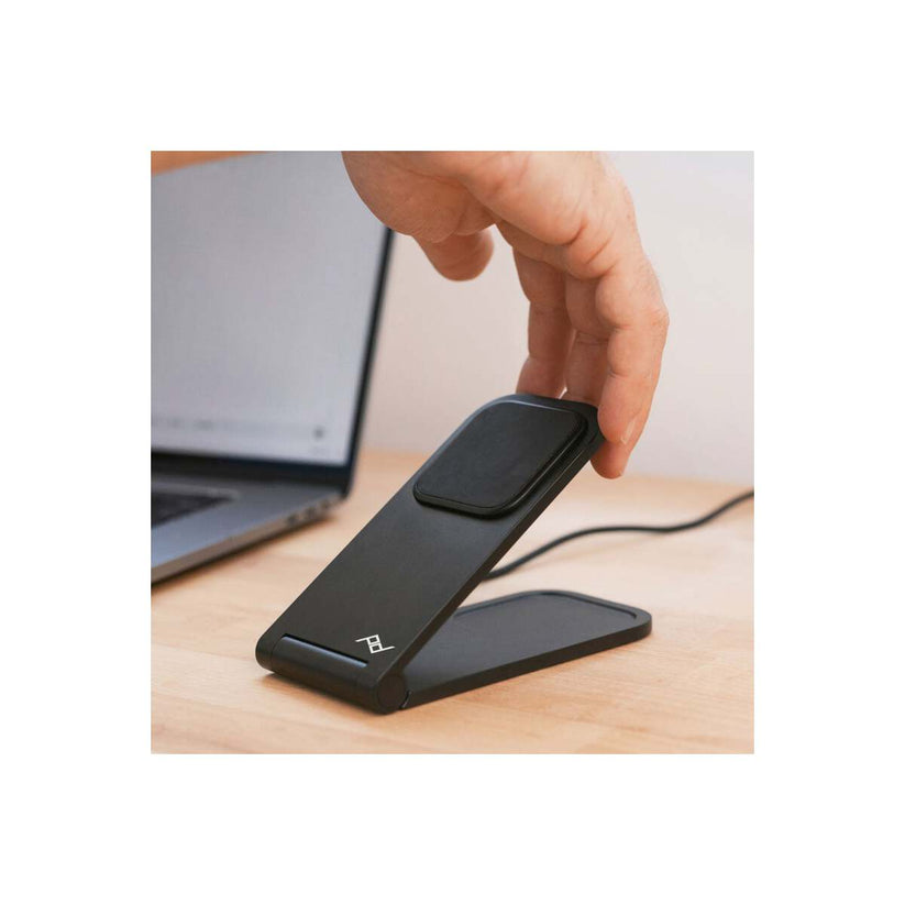 Polohovatelný magnetický stolní držák Peak Design Wireless Charging Stand - černý - iSTYLE CZ