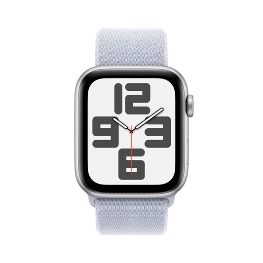 Apple Watch SE GPS 40mm stříbrné hliníkové pouzdro s oblačně modrým provlékacím sportovním řemínkem