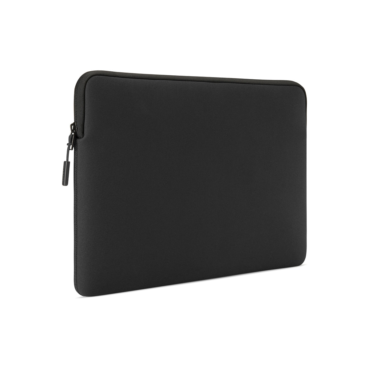 Obal pro Macbook 14" Pipetto Classic Fit Sleeve - černý - iSTYLE CZ