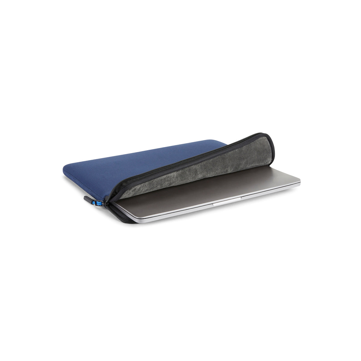 Obal pro Macbook 14" Pipetto Classic Fit Sleeve - tmavě modrý - iSTYLE CZ