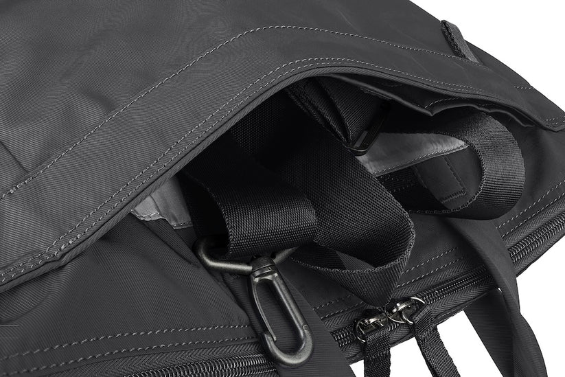 Batoh Tucano Desert Shopper 15,6" - černý - iSTYLE CZ