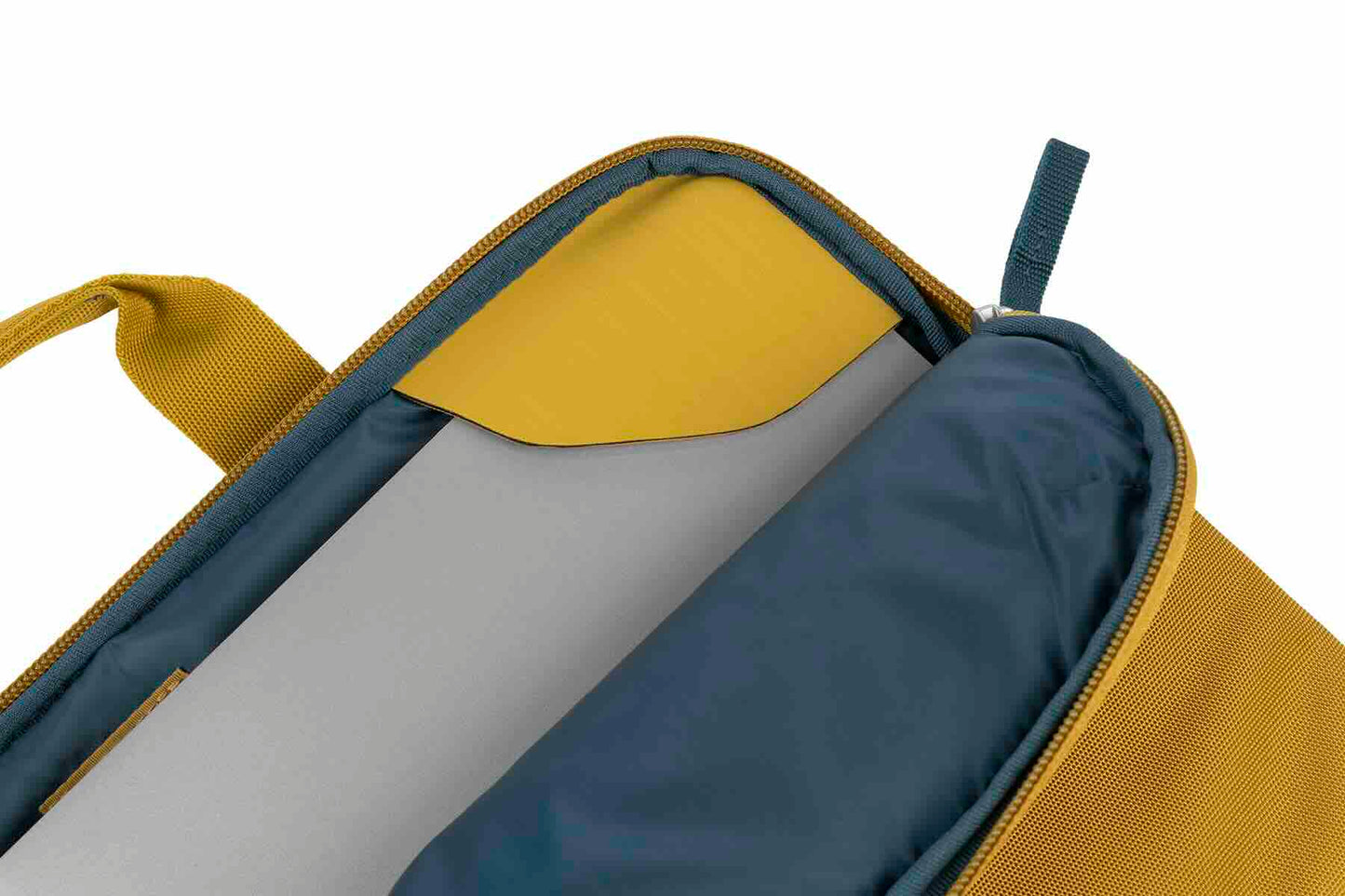 Brašna Tucano Smilza Super Slim pro MacBook 14" - žlutá - iSTYLE CZ