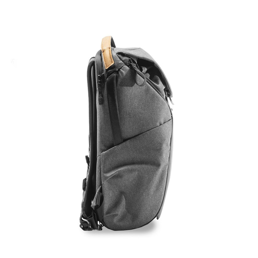 Batoh Peak Design Everyday Backpack 20L v2 - Charcoal (tmavě šedý) - iSTYLE CZ
