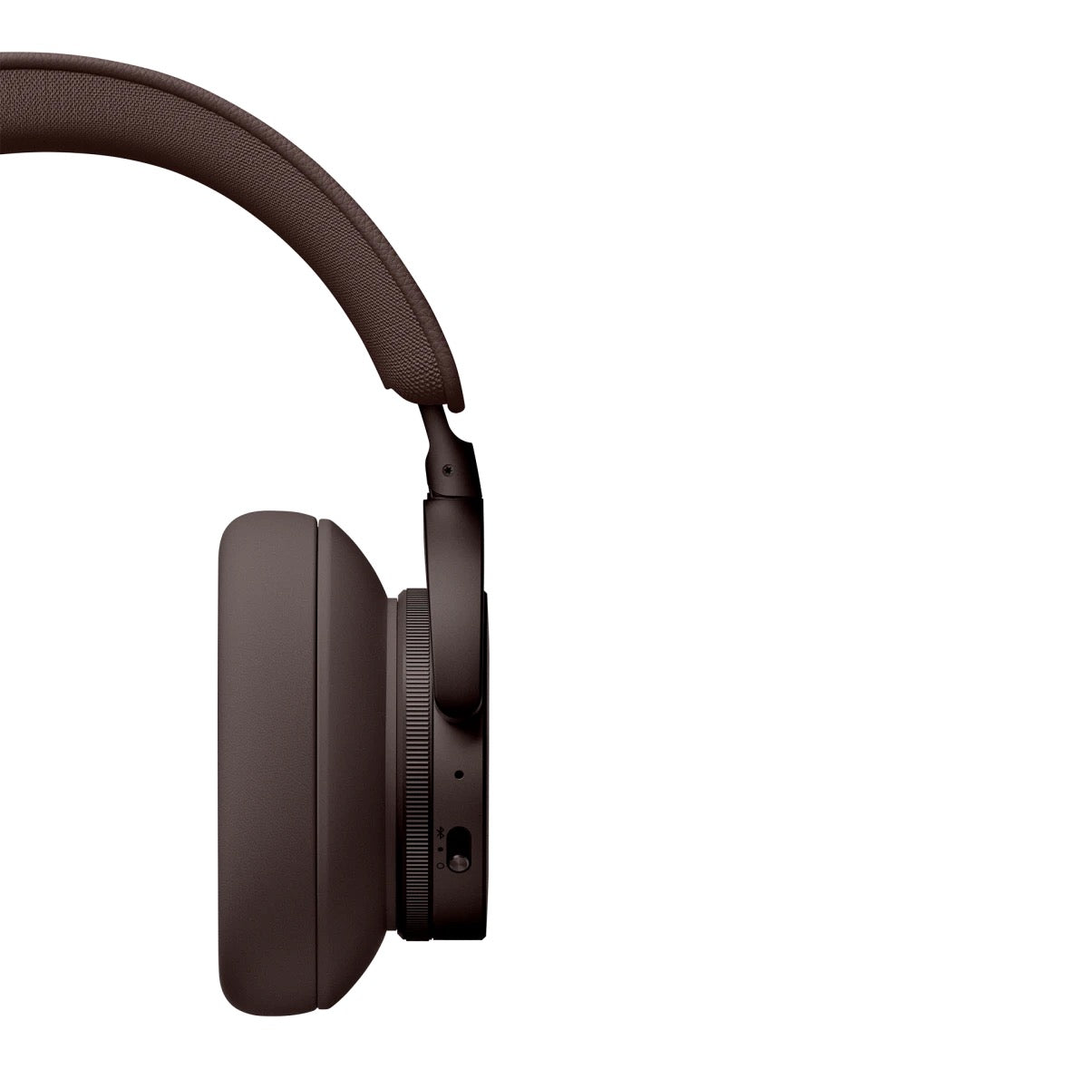 Bezdrátová sluchátka Bang & Olufsen Beoplay H95 - kaštanová - iSTYLE CZ