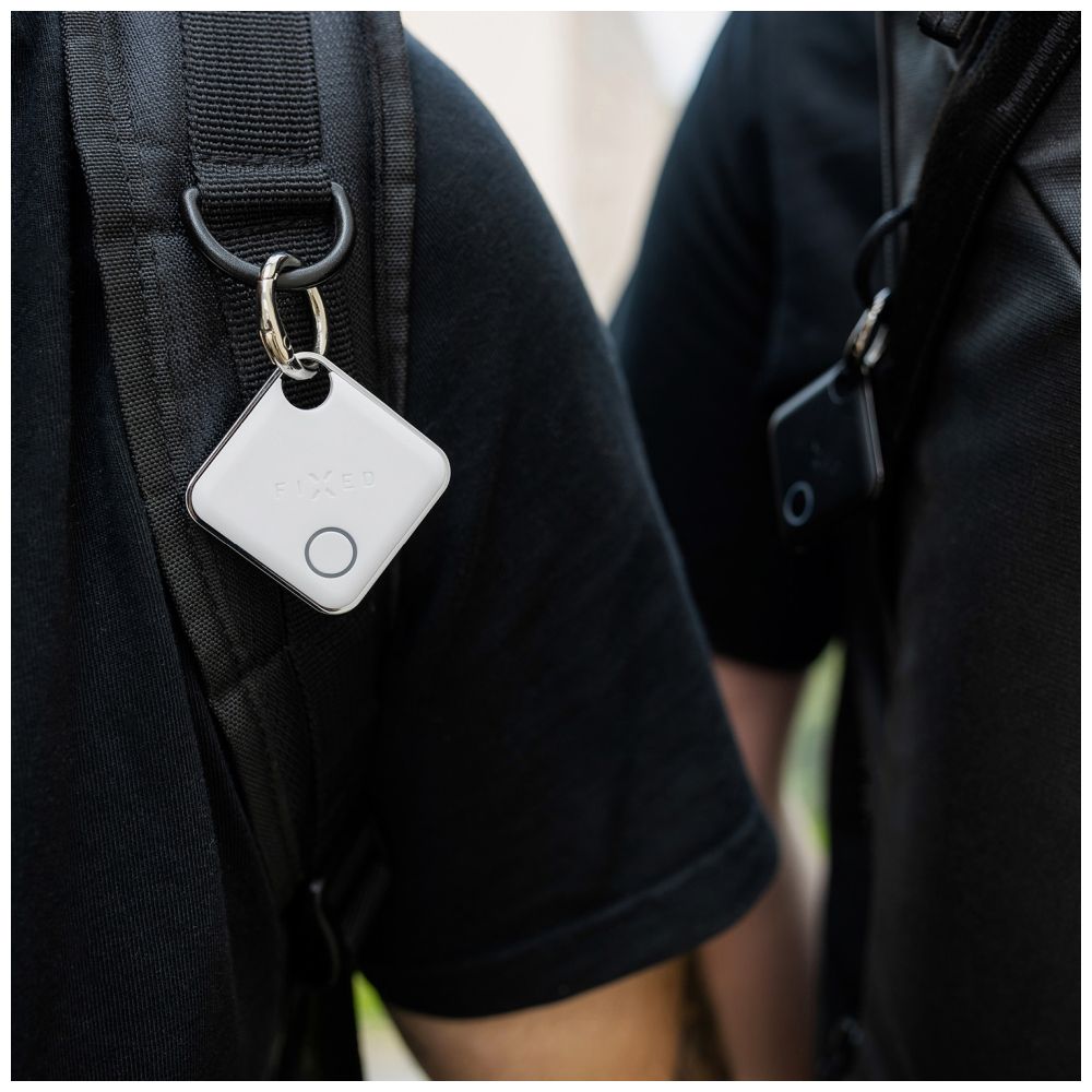 Smart tracker FIXED Tag s podporou Find My - černý - iSTYLE CZ