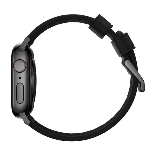 Řemínek pro Apple Watch 42/44/45/49 mm Nomad Active Strap Pro - černý s černou přezkou - iSTYLE CZ