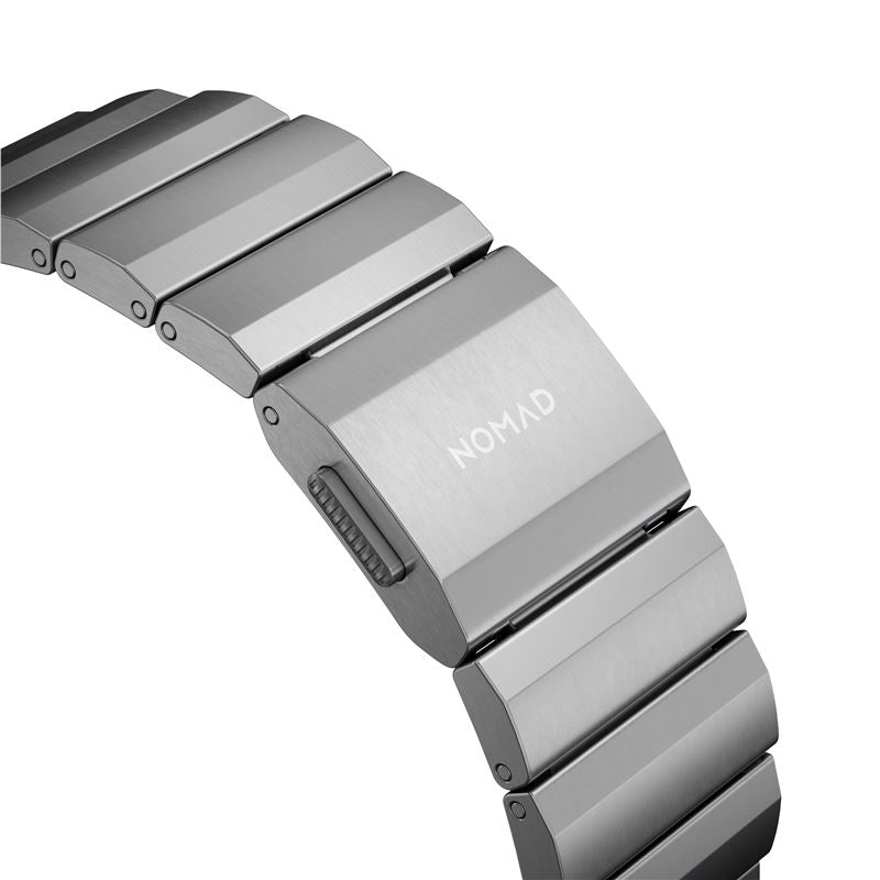 Titanový řemínek pro Apple Watch 42/44/45/49 mm Nomad Titanium - stříbrný - iSTYLE CZ