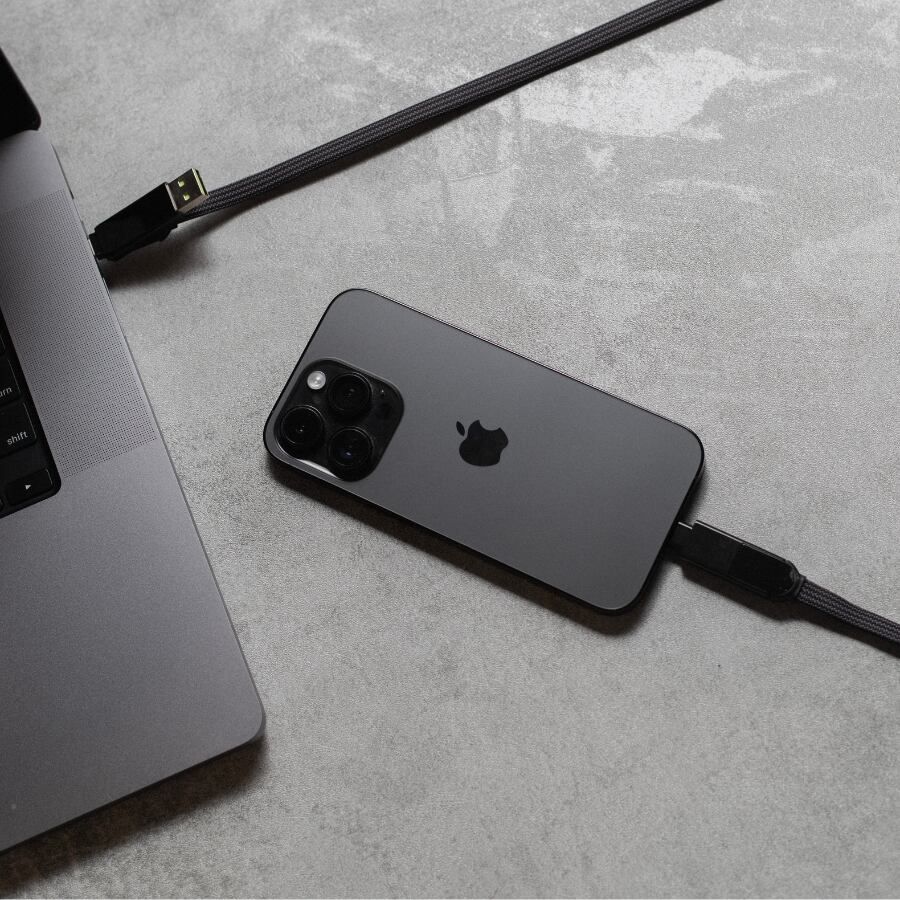 2m nabíjecí kabel 6v1 Rolling Square inCharge XL - černý - iSTYLE CZ
