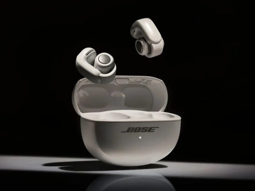 Bezdrátová sluchátka Bose Ultra Open Earbuds White Diamond 60th Edition - bílá - iSTYLE CZ