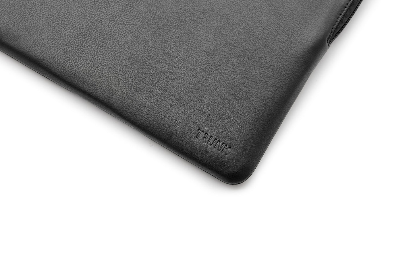 Pouzdro pro MacBook Pro 16" Trunk Leather Sleeve - černé - iSTYLE CZ