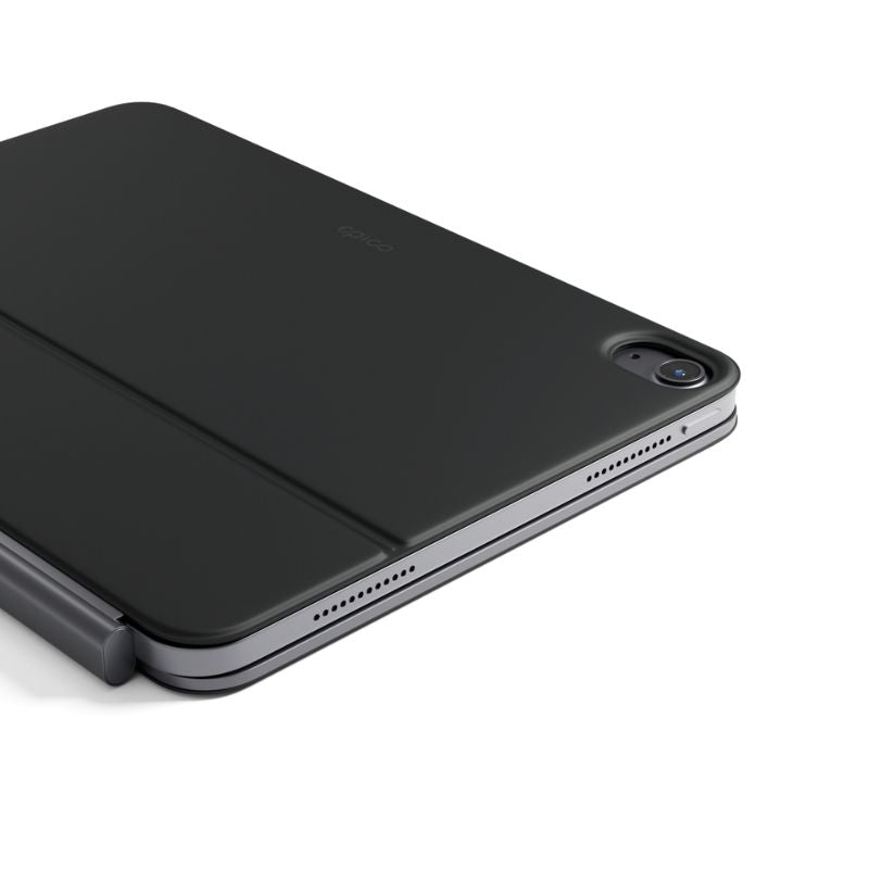 Pouzdro s tenkou hliníkovou klávesnicí pro iPad Pro 12,9″ a iPad Air 13″  Epico UltraBoard EK40 - CZ - vesmírně černé