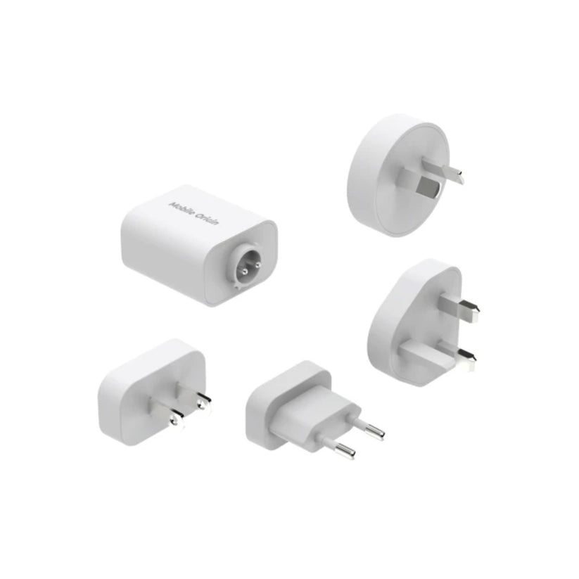 30W univerzální cestovní adaptér Mobile Origin GaN MO14 - bílý - iSTYLE CZ