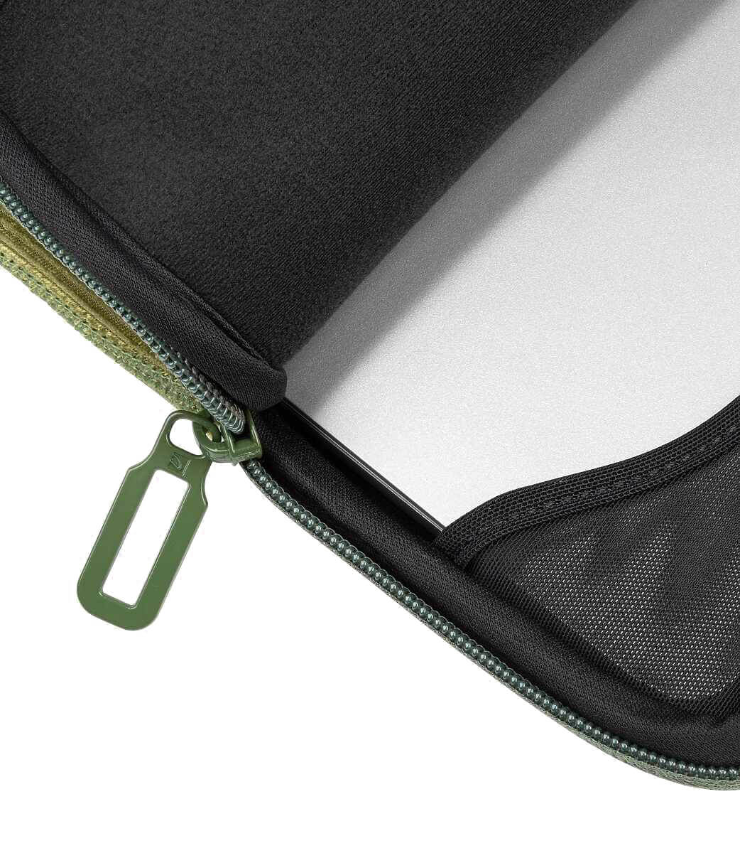 Obal Tucano Velluto na MacBook Pro / Air 13" - zelený - iSTYLE CZ