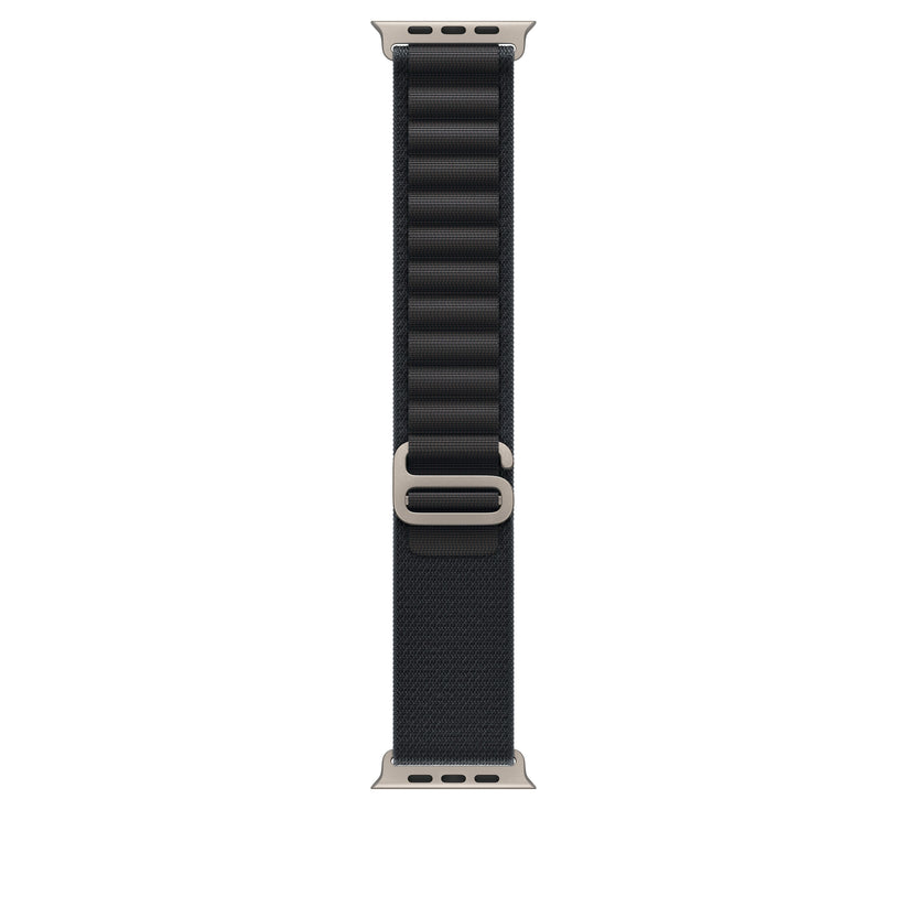 Řemínek pro Apple Watch 44/45/46/49 mm Apple černý Alpský tah - střední - provedení z přírodního titanu - iSTYLE CZ