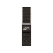 40mm After Dark Black provlékací sportovní řemínek Nike - iSTYLE.cz