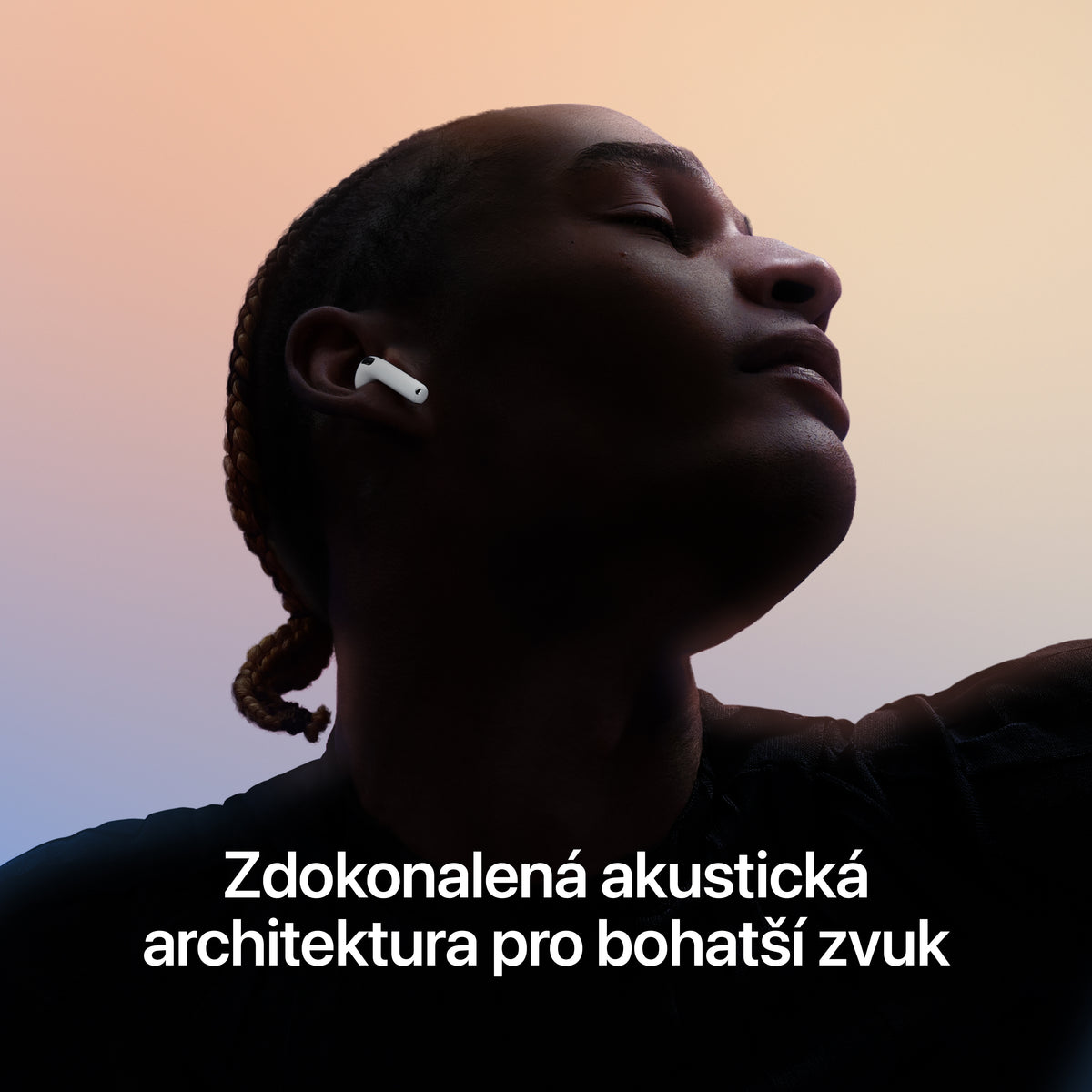 AirPods_5_White_PDP_Image_Position_3__cs-CZ