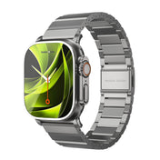 Titanový řemínek pro Apple Watch Ultra 44/45/46/49 mm Mobile Origin Titanium Band Modena - přírodní