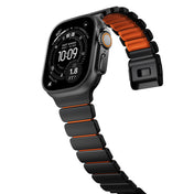 Řemínek pro Apple Watch 45/46/49mm Nomad Stratos Band Black Titanium Ultra Orange FKM