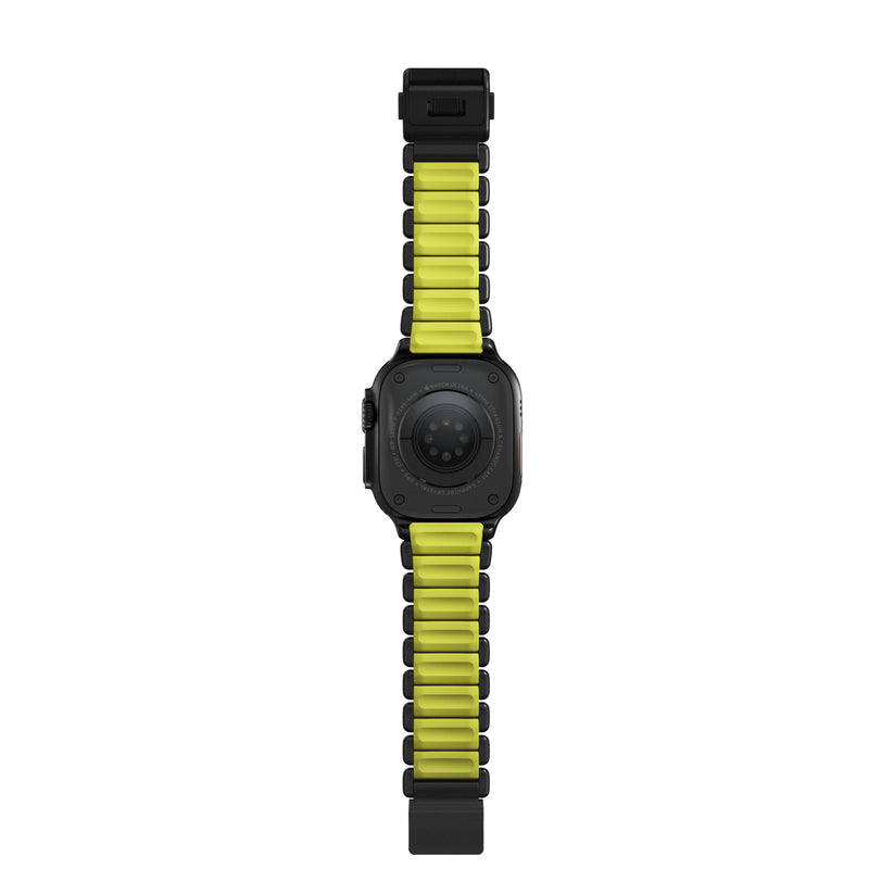 Řemínek pro Apple Watch 45/46/49 mm Nomad Stratos Band FKM - černý/zelený - iSTYLE.cz