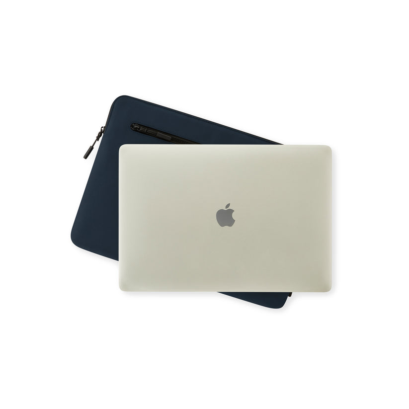 Obal pro MaBook 14" Pipetto Classic Organiser Sleeve - tmavě modrý - iSTYLE CZ