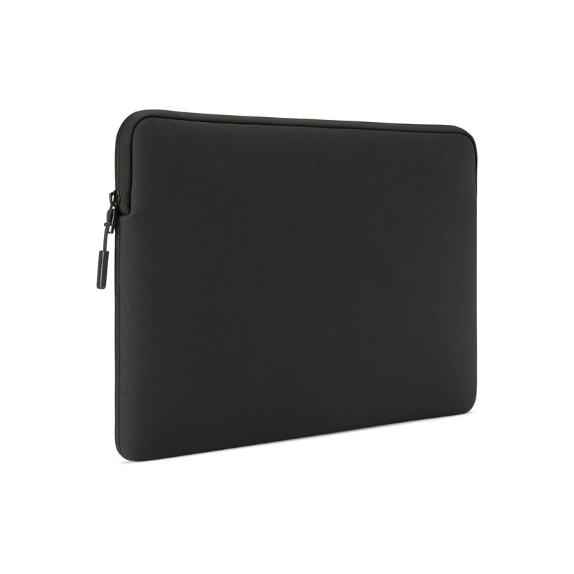 Obal pro Macbook 15" Pipetto Classic Fit Sleeve - černý - iSTYLE CZ