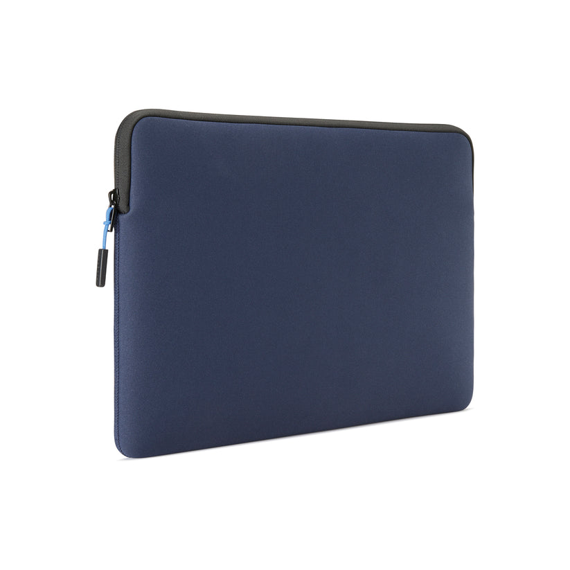 Obal pro Macbook 14" Pipetto Classic Fit Sleeve - tmavě modrý - iSTYLE CZ