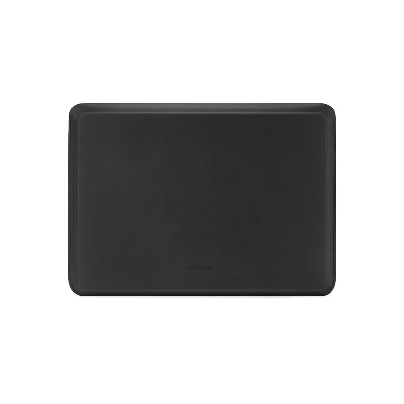 Obal pro MacBook 15" Pipetto Ultra Slim Sleeve - černý - iSTYLE CZ