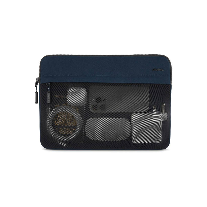 Pouzdro pro MacBook 14" Pipetto Expand Sleeve - tmavě modré - iSTYLE.cz