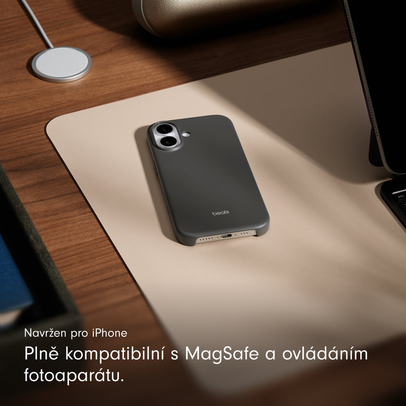 Kryt pro iPhone 17 Beats s MagSafe a ovladačem fotoaparátu - granitově šedý - iSTYLE CZ