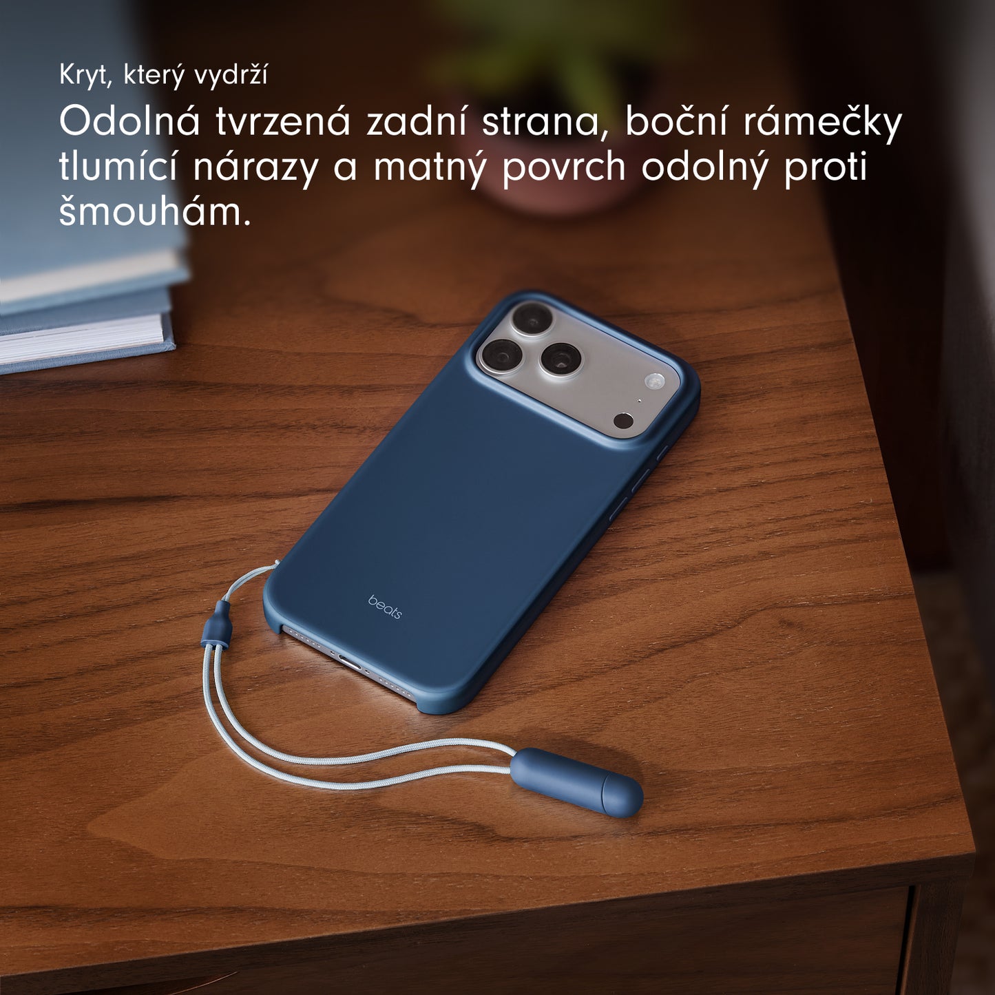 Kryt se stojánkem pro iPhone 17 Pro Max Beats s MagSafe a ovladačem fotoaparátu - hlubinně modrý - iSTYLE CZ