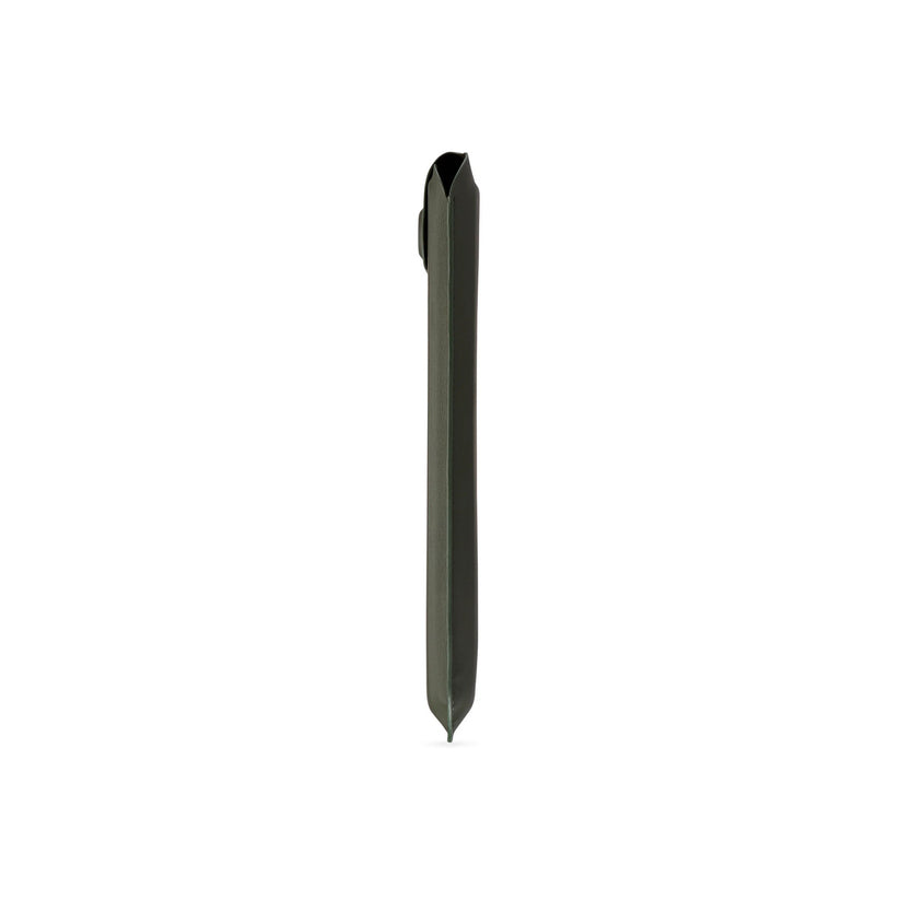 Obal pro MacBook 14" Pipetto Ultra Slim Sleeve - tmavě zelený - iSTYLE CZ