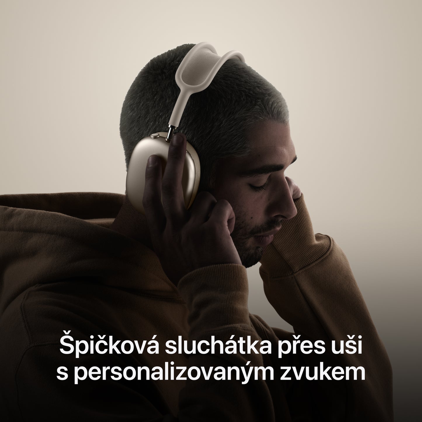 AirPods Max - hvězdně bílé (renovovaný)