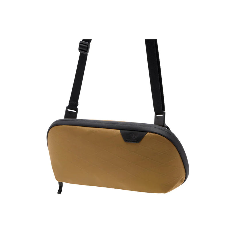 Organizér Peak Design Tech Pouch Small - Coyote X-Pac - iSTYLE.cz