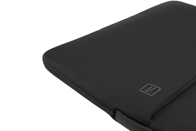 Neoprenový obal Tucano Top pro MacBook Pro 14" - černý