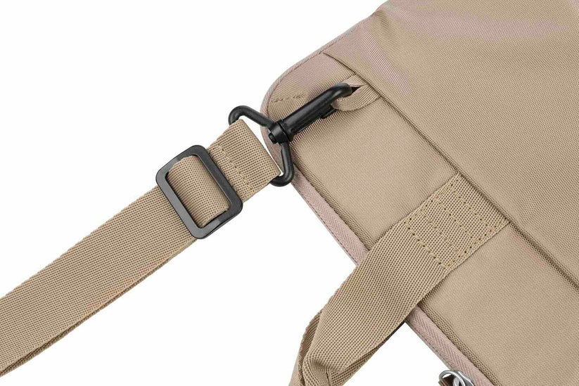 Brašna Tucano Smilza Super Slim pro MacBook 16" - béžová - iSTYLE CZ