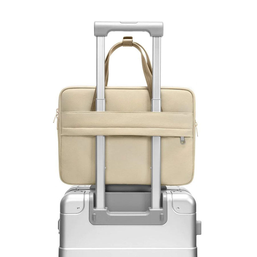 Brašna pro MacBook Pro 14" tomtoc Shoulder Bag - béžová - iSTYLE CZ