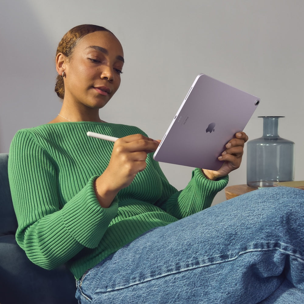Apple 11palcový iPad Air Wi-Fi 512GB - hvězdně bílý (otevřený)