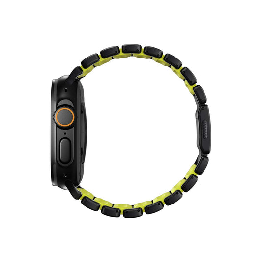 Řemínek pro Apple Watch 45/46/49 mm Nomad Stratos Band FKM - černý/volt