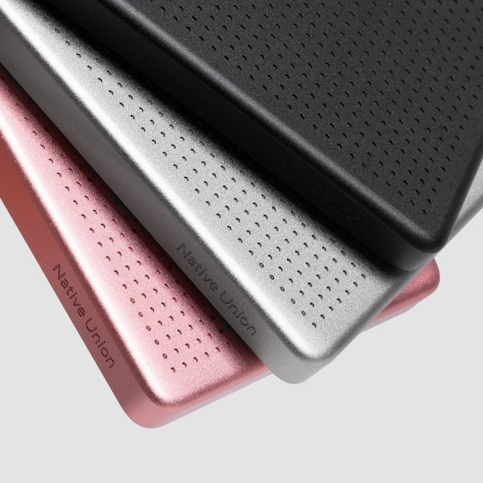 MagSafe powerbanka Native Union Active 5000mAh - bronzová - iSTYLE CZ
