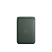 Apple peněženka z tkaniny FineWoven s MagSafe k iPhonu – listově zelená - iSTYLE CZ