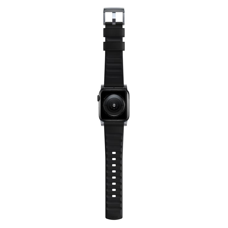 Řemínek pro Apple Watch 42/44/45/49 mm Nomad Active Strap Pro - černý se stříbrnou přezkou - iSTYLE CZ