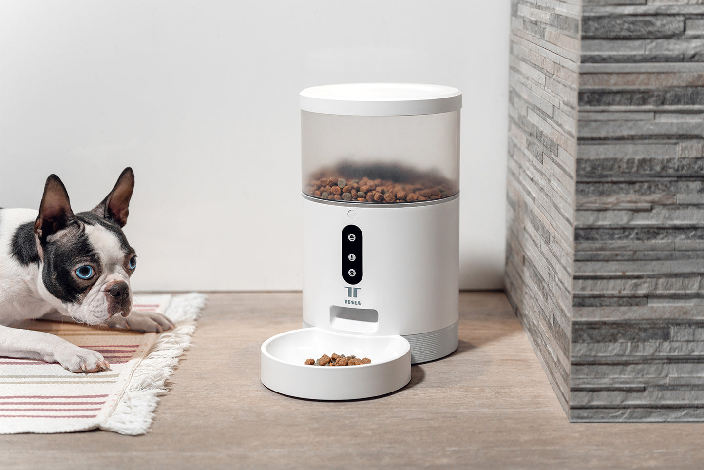 Chytrý dávkovač jídla Tesla Smart Pet Feeder