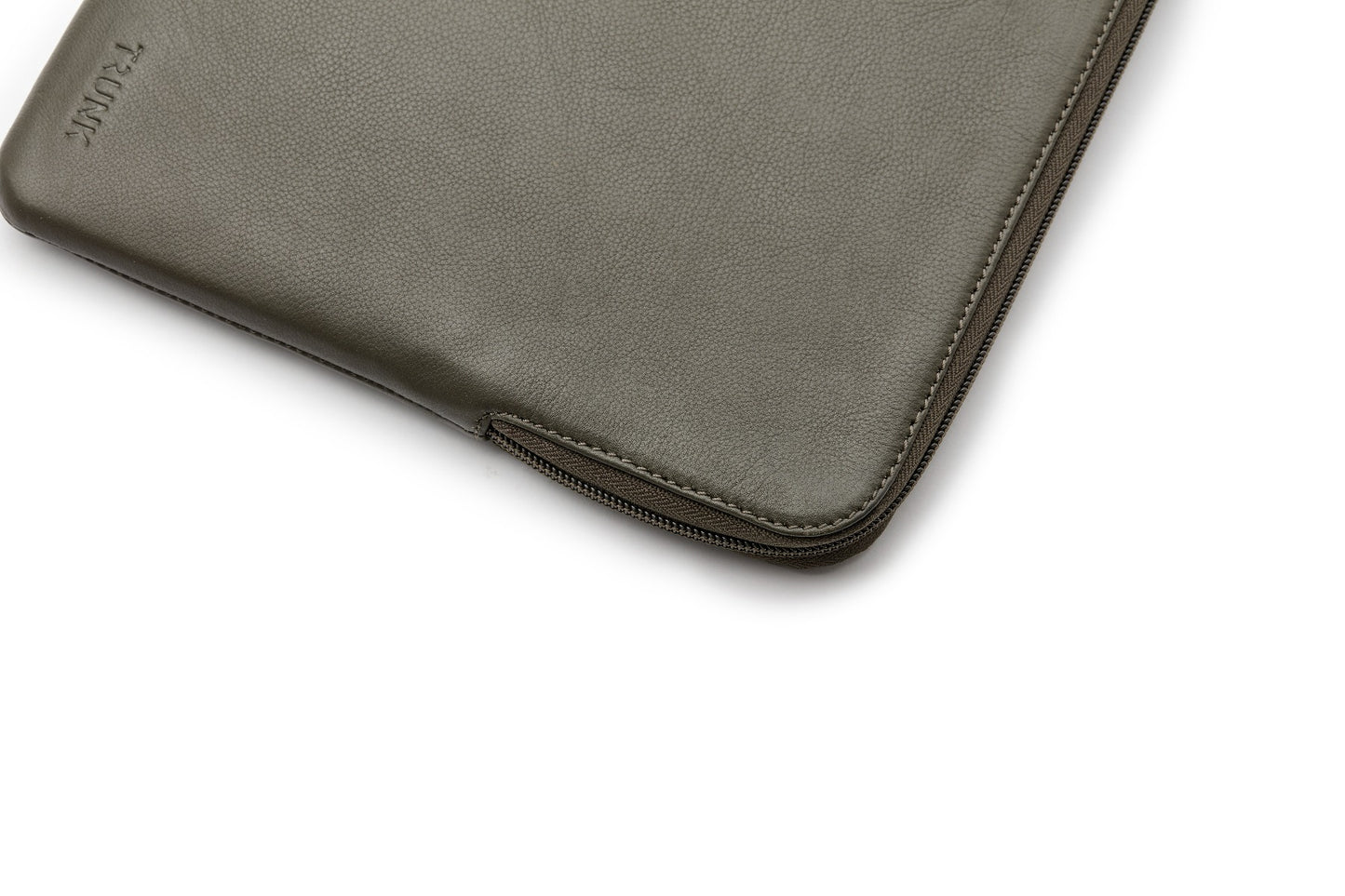 Pouzdro pro MacBook 13" Trunk Leather Sleeve - zelené - iSTYLE CZ