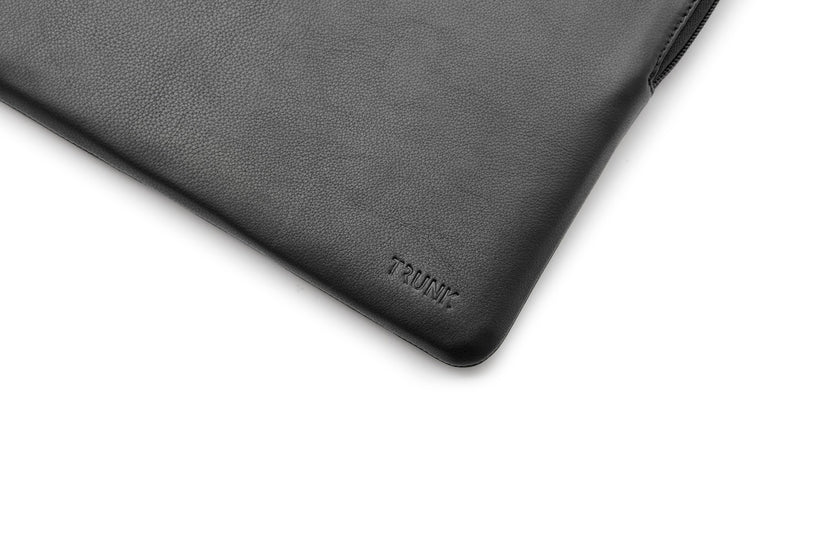 Pouzdro pro MacBook Pro 16" Trunk Leather Sleeve - černé - iSTYLE CZ