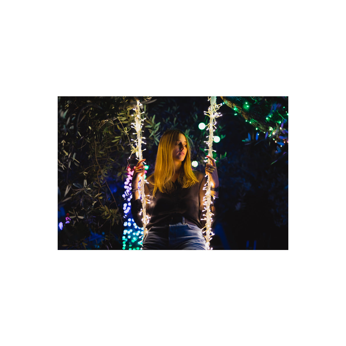 Chytrá vánoční LED výzdoba Twinkly Icicle 190 diod 5m - vícebarevná/bílá
