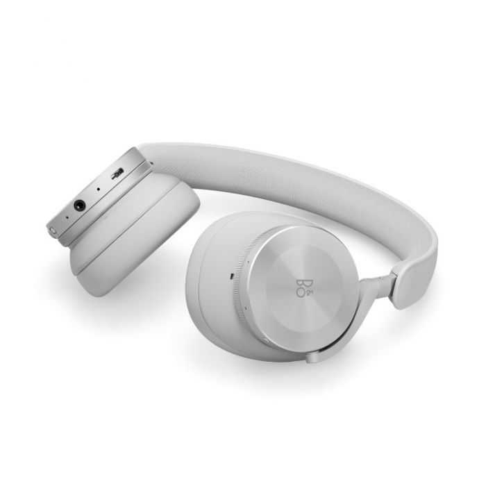 Bezdrátová sluchátka na uši Bang & Olufsen Beoplay H95 - šed | iSTYLE